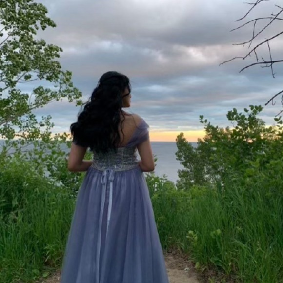 Lavender corset ball-gown prom dress - Picture 4 of 7